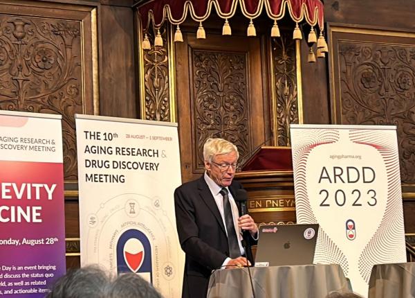 cum ne putem prelungi viata senatul stiintific al fdvr singura organizatie stiintifica romaneasca prezenta la cel mai important eveniment in domeniul longevitatii